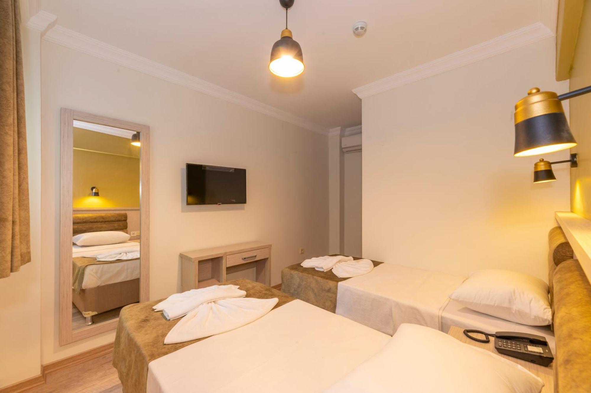 Bazaar Hotels Old City Истанбул Екстериор снимка